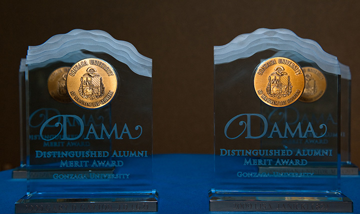 Alumni DAMA awards