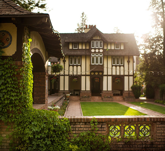 Bozarth Mansion