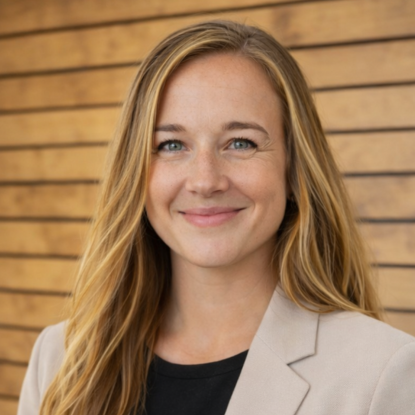 Kristin Arnold