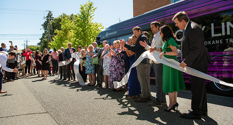 President McCulloh at the ribbon-cutting ceremony for the new STA Cityline Electric bus service. President McCulloh at the ribbon-cutting ceremony for the new STA Cityline Electric bus service.