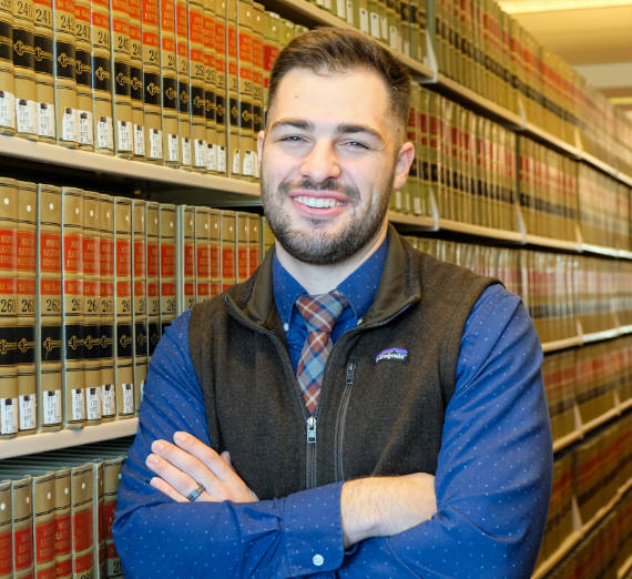 Portrait of Law School graduate Nate Elliott Portrait of Law School graduate Nate Elliott