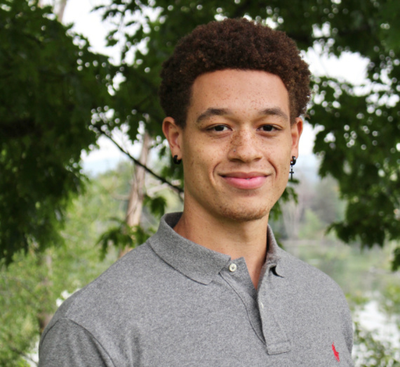 Tavian Bowen-Moore 