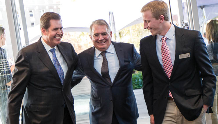 President McCulloh walks arm-in-arm with donor John Hemmingson and GSBA President Taylor Kratochvil ('16). President McCulloh walks arm-in-arm with donor John Hemmingson and GSBA President Taylor Kratochvil ('16).