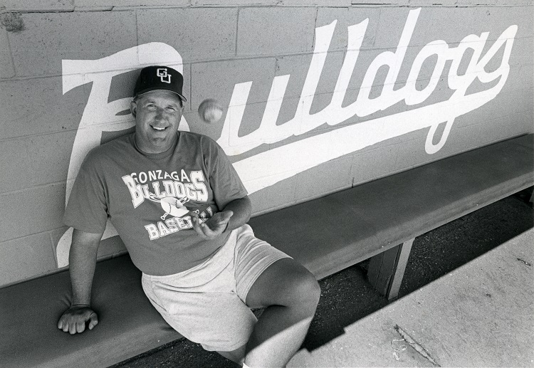 Steve Hertz tosses up a baseball in Gonzaga's dugout. Steve Hertz tosses up a baseball in Gonzaga's dugout.