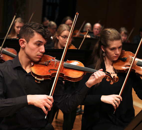 violin performers