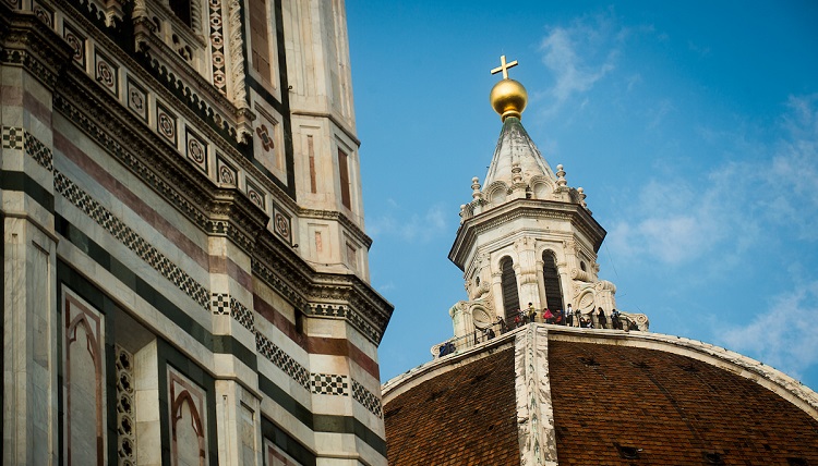 Students enjoy their last weeks in Florence, Italy at the end of the school year studying abroad. Students enjoy their last weeks in Florence, Italy at the end of the school year studying abroad.