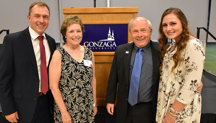 dale goodwin with wife and two adult children dale goodwin with wife and two adult children