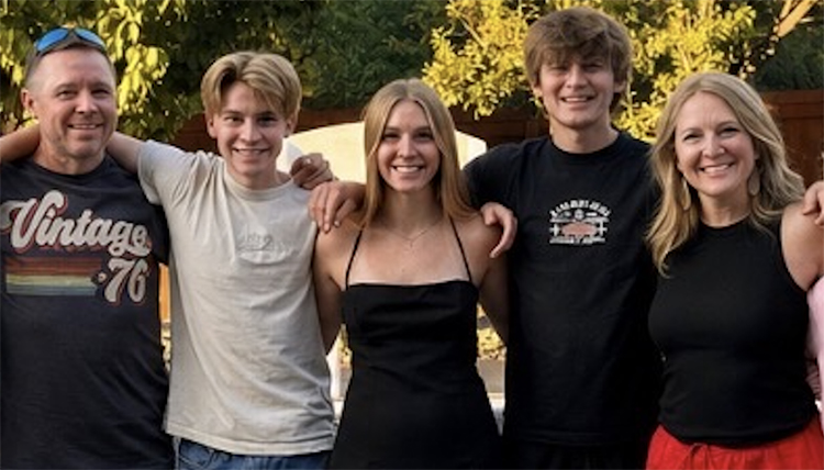 A family of three men and two women