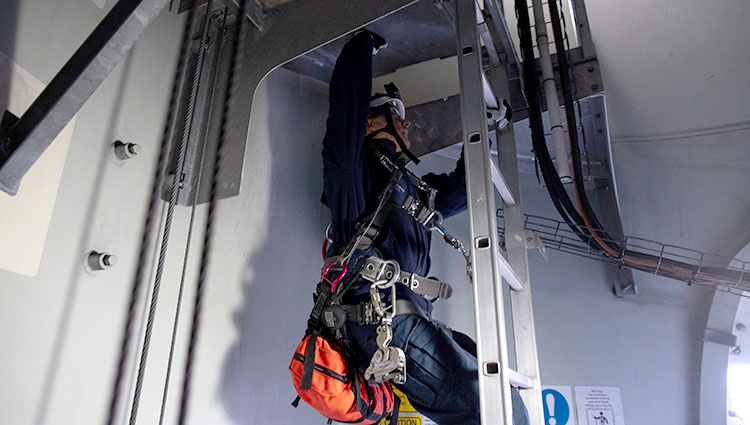 climb climb