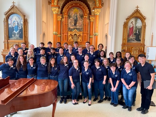 Image of 2022 Concert Choir on St. Gertrude's Monastery Retreat