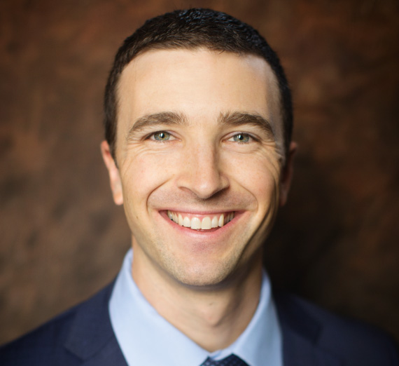 headshot of Mike Kelsey, class of 2010