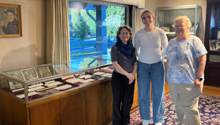 Lily Spillane (’27) at the Bing Crosby House Museum, showcasing her internship project on Crosby’s blackface performance. Lily Spillane (’27) at the Bing Crosby House Museum, showcasing her internship project on Crosby’s blackface performance.