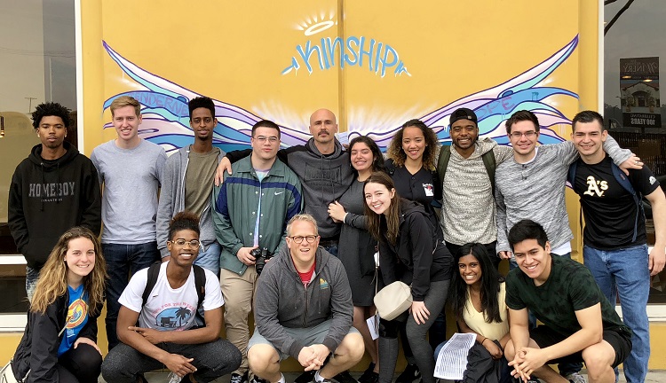 Comprehensive leadership students on a 2018 visit to Homeboy. Comprehensive leadership students on a 2018 visit to Homeboy.