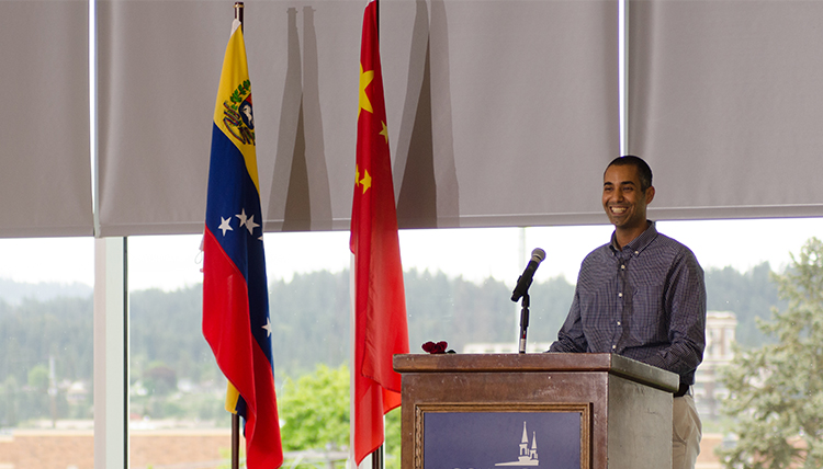 commencement-CGE-English-Sultan-Alotaibi.jpg