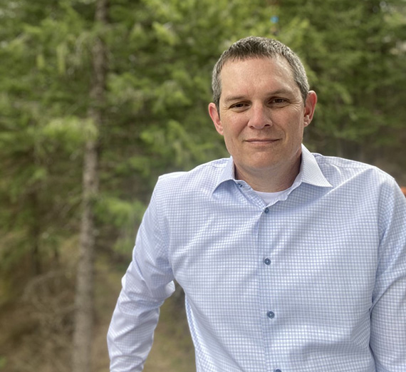 Mike McNab, COML Graduate 