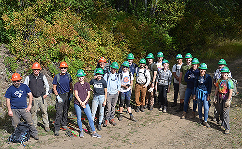 Gonzaga students in an environmental studies course conduct a service-learning project building a new trail with the Washington Trails Association on the recently acquired Mica Peak conservation land. (Photo courtesy Greg Gordon) Gonzaga students in an environmental studies course conduct a service-learning project building a new trail with the Washington Trails Association on the recently acquired Mica Peak conservation land. (Photo courtesy Greg Gordon)